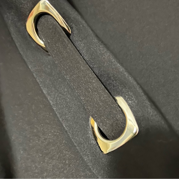 Yoana Baraschi | Silk Ruffled Sleeve with Bow Dark Academia in Black with Metal - Picture 5 of 16